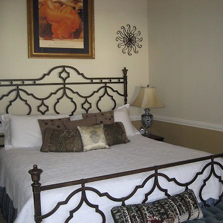 The Firehouse Inn Rutherfordton Habitación foto